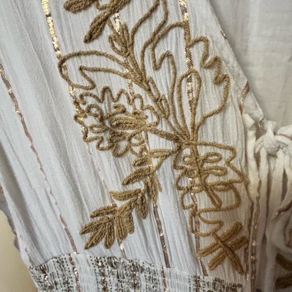 Magic White and Gold Embroidered Maxi Dress - Picture 5 of 12